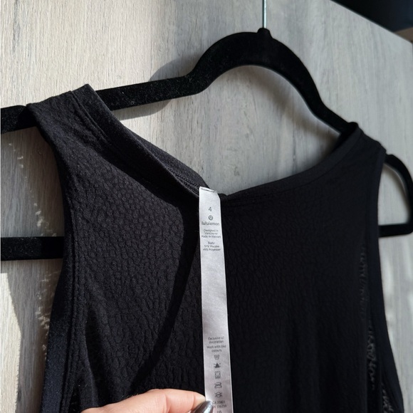 FLASH SALE⚡️ Lululemon Open Back Tank Top - Picture 6 of 6